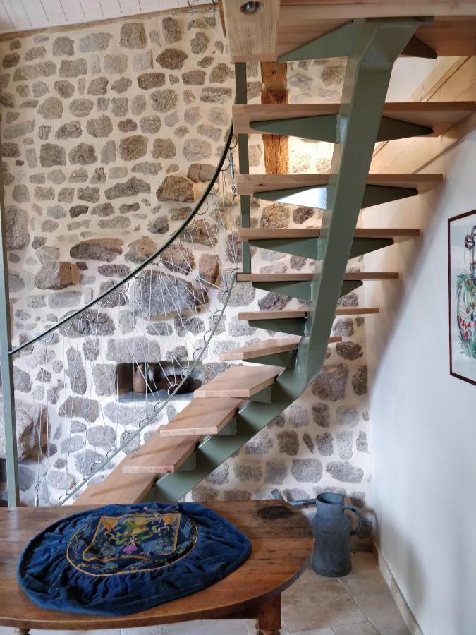 فندق Les Fayettes Montregard المظهر الخارجي الصورة